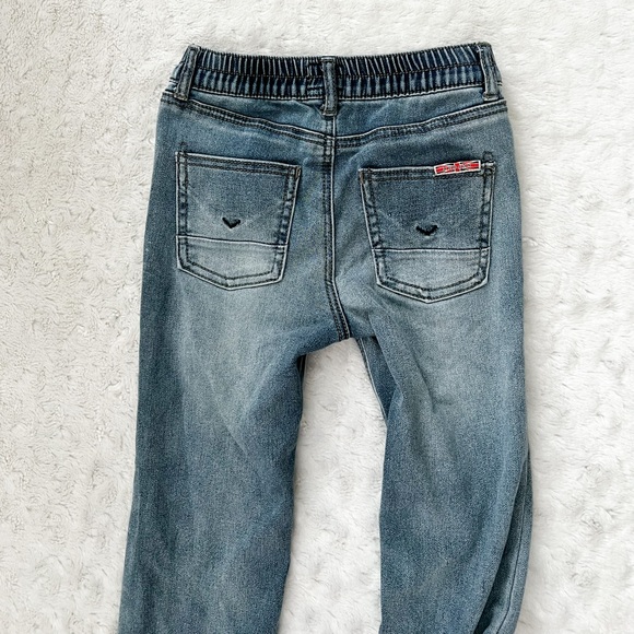 HUDSON Jeans little girls straight leg jeans - Picture 5 of 9